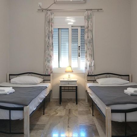 Skala Central House Bagian luar foto