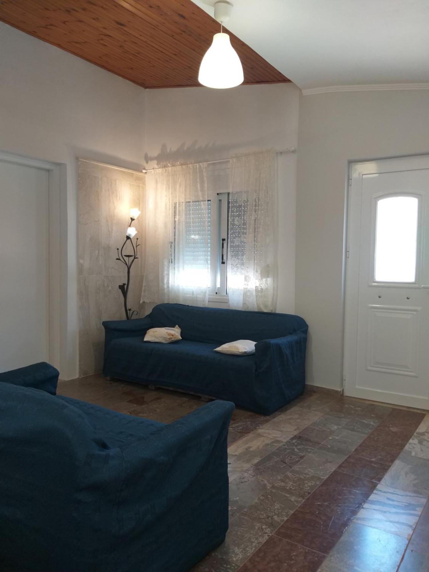 Skala Central House Bagian luar foto