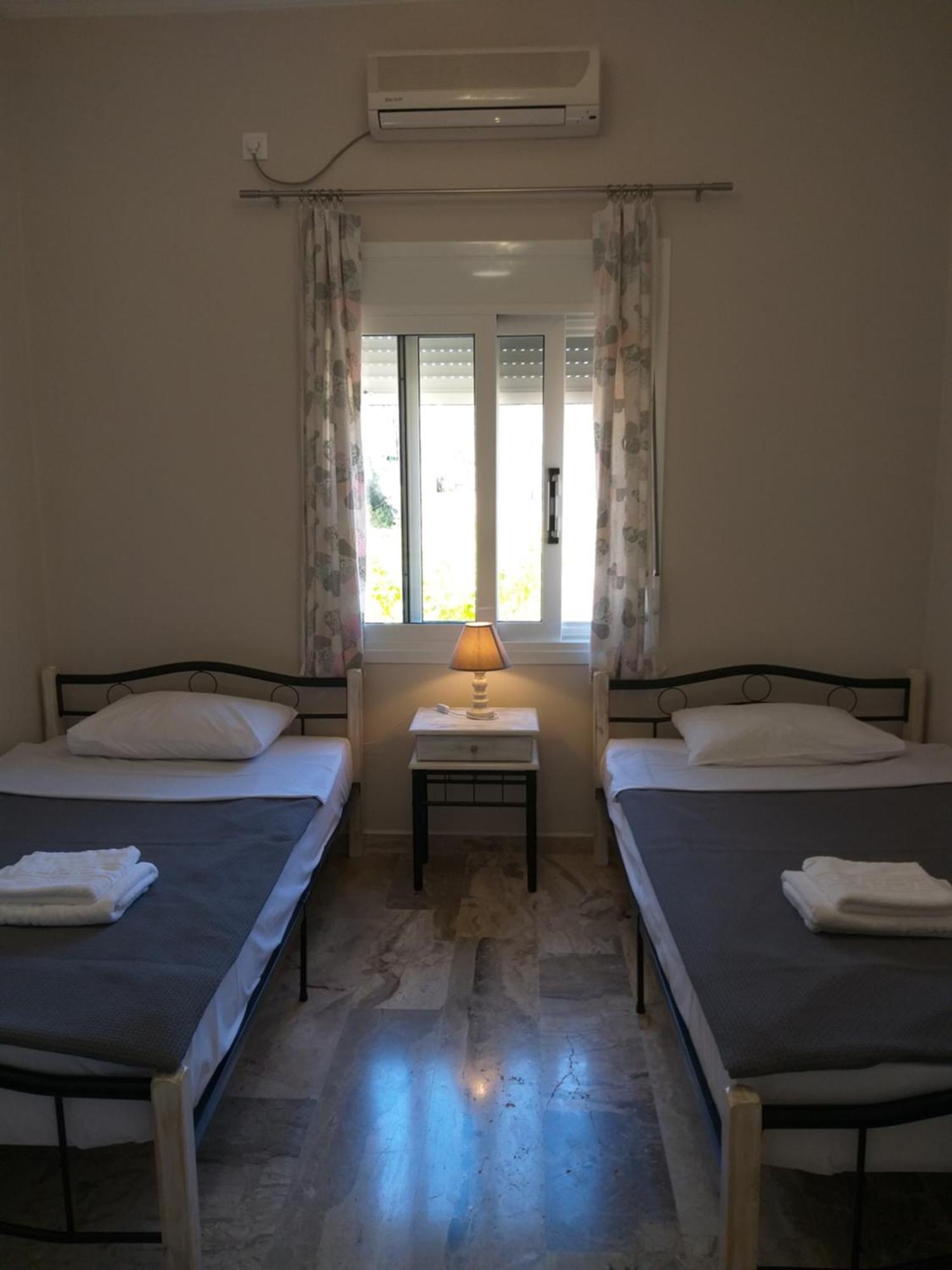 Skala Central House Bagian luar foto